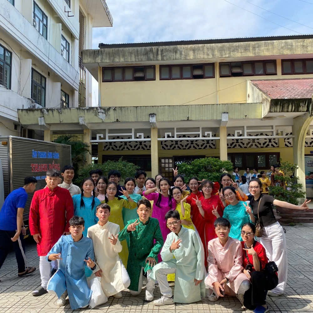 Giai điệu tuổi hồng